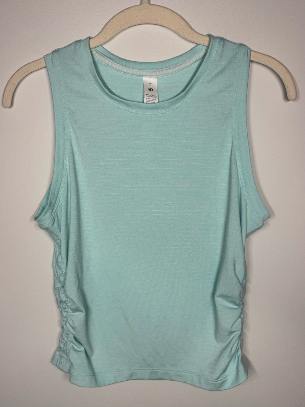 Lululemon License to Train Tight-Fit Tank Top - Picture 3 of 4